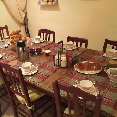 La Ferme Des Belles Gourmandes بيت ضيافة دينانت